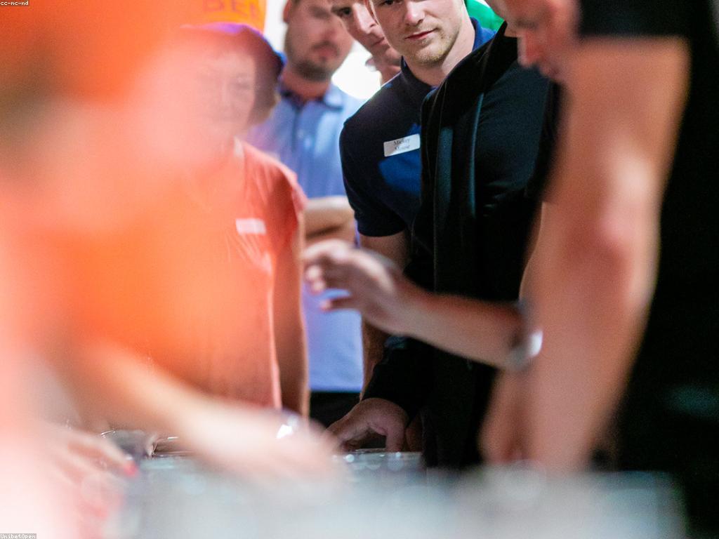 គំរូនិងយុទ្ធសាស្ត្រក្នុងការបើកកាស៊ីណូ